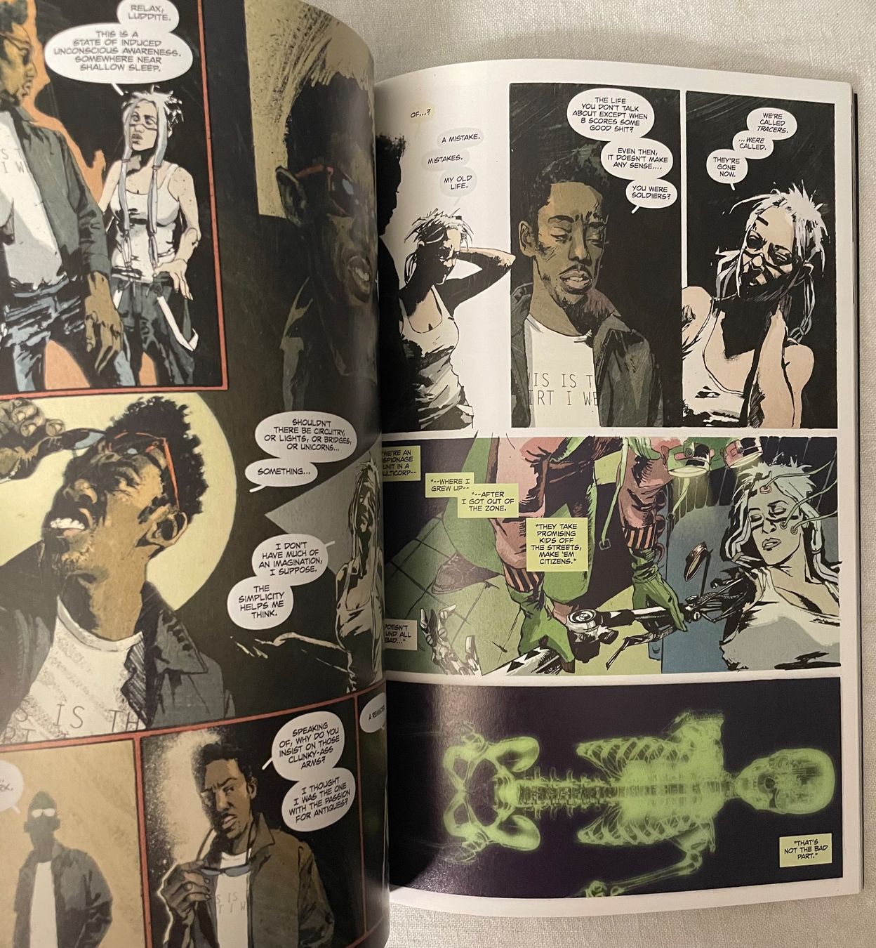 Comics: Empty Zone Volume 1 Comic Jason Shawn Alexander Englisch – Neu (gemäss Beschreibung) aus Winterthur von crave 4