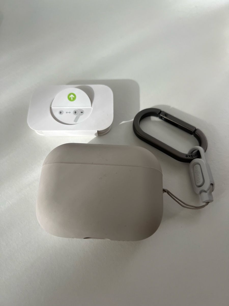 Apple Cuffie: Apple AirPods Pro 3 – Nuovo (secondo la descrizione) da Zürich venduto da Chenoa.bjk 8