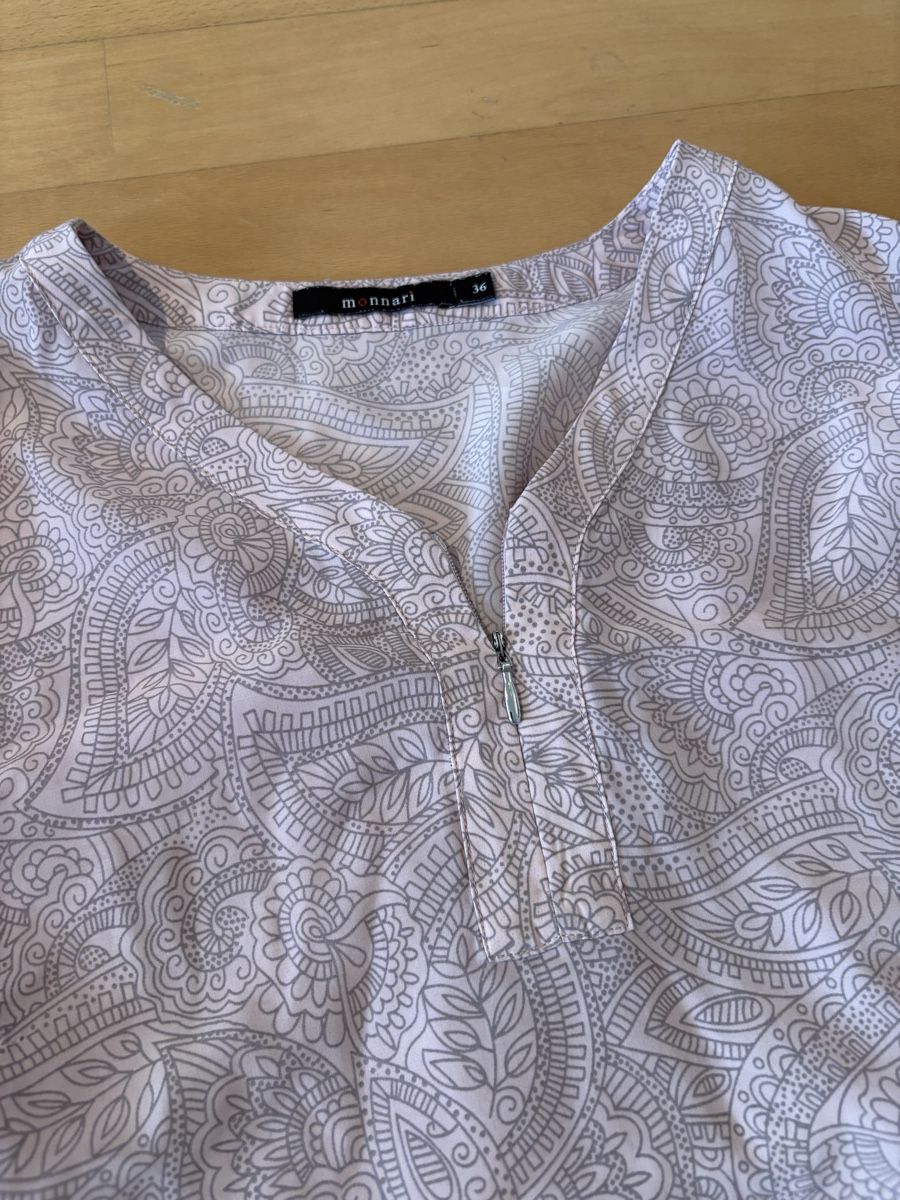 Tops: Pink blouse monnari 36 – Gebraucht aus Rolle von gos_2xy5 2