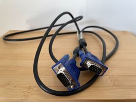 Cable VGA mâle / mâle 2m