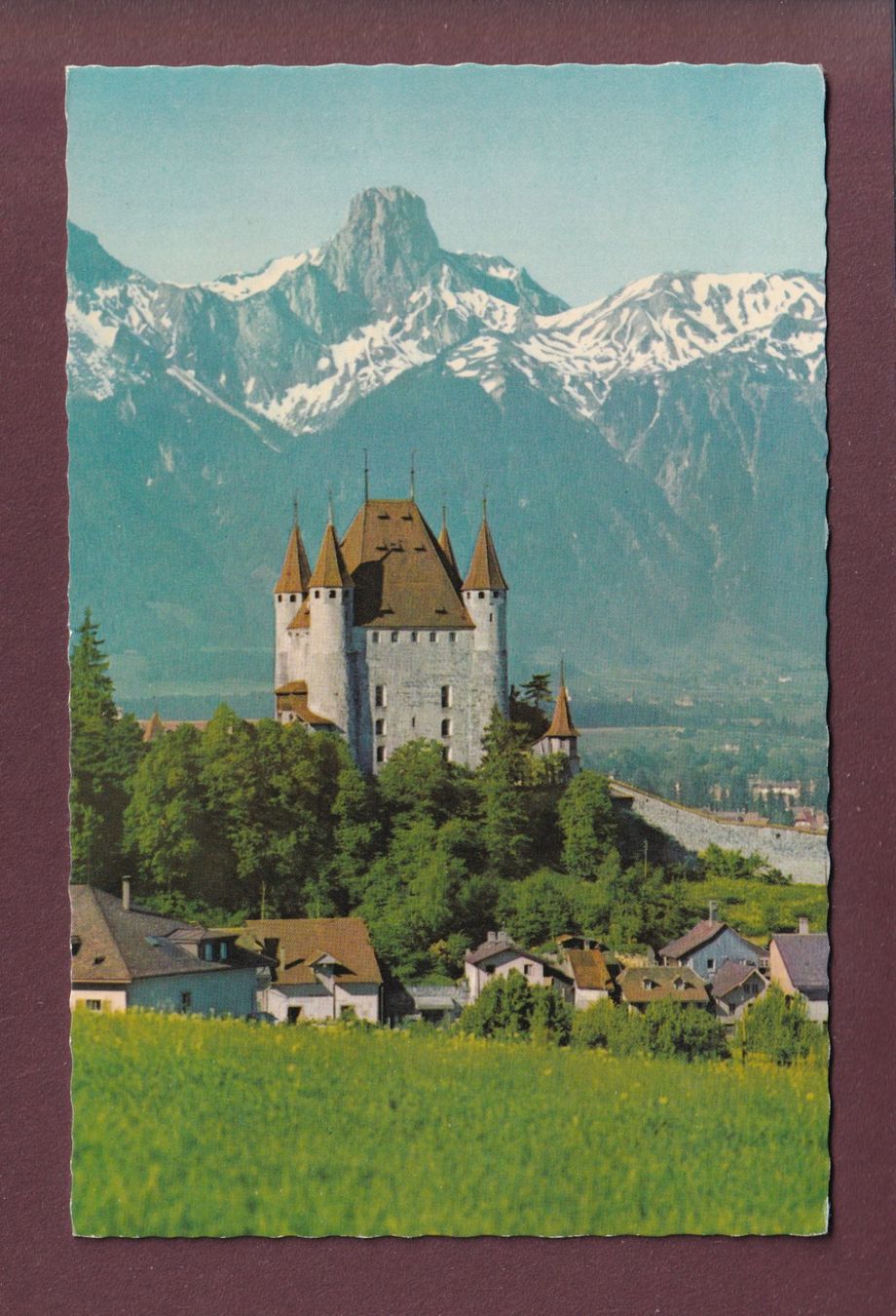 Cartoline postali: THUN - Schloss – Usato da Pully venduto da nicecards