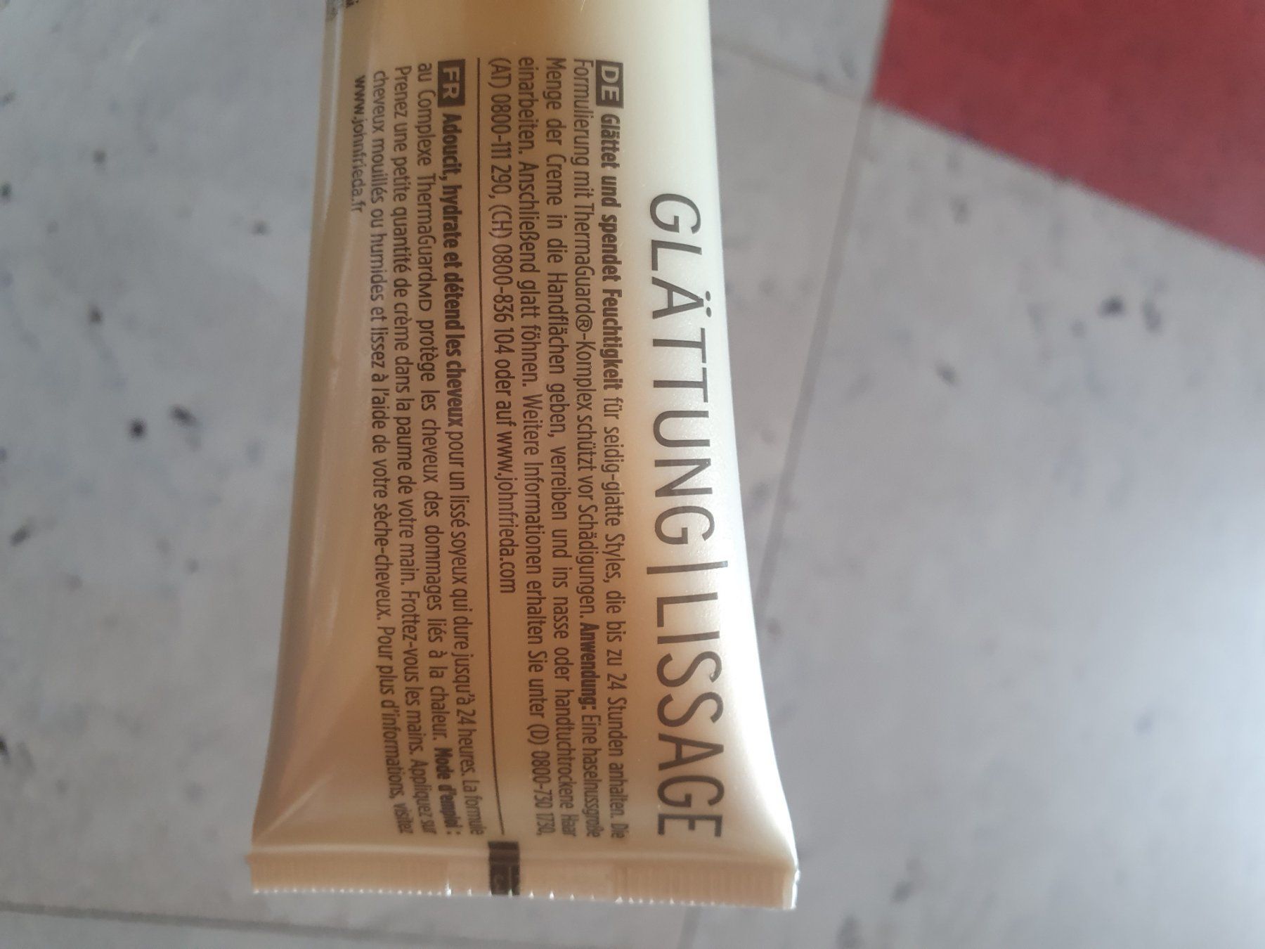 Produits d'entretien: Frizz-Ease – D'occasion à Moosseedorf par Sonnenschein..
