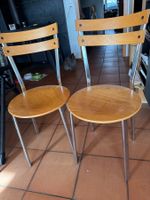 Zwei Stühle Holz/Metall