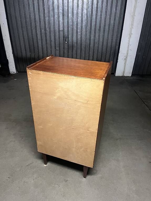 Cassettiere: Commode vintage scandinave – Usato da Lausanne venduto da Ariel_Zimann 3