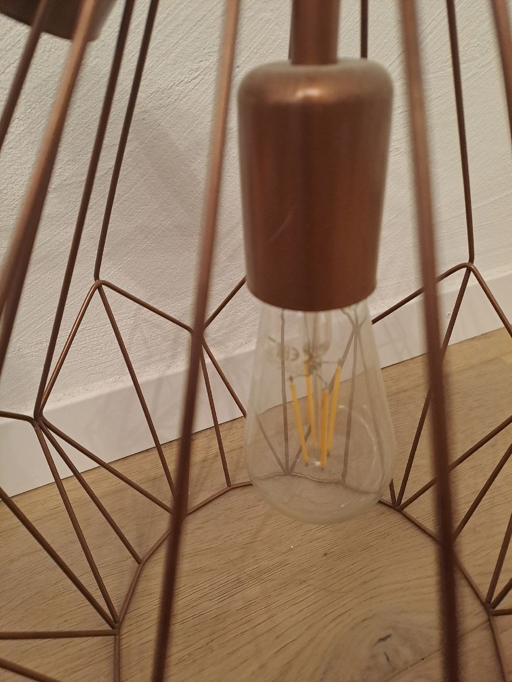 Lampade: Lampe suspension design cuivre, style industriel – Usato da Aigle venduto da chl_29wp 5