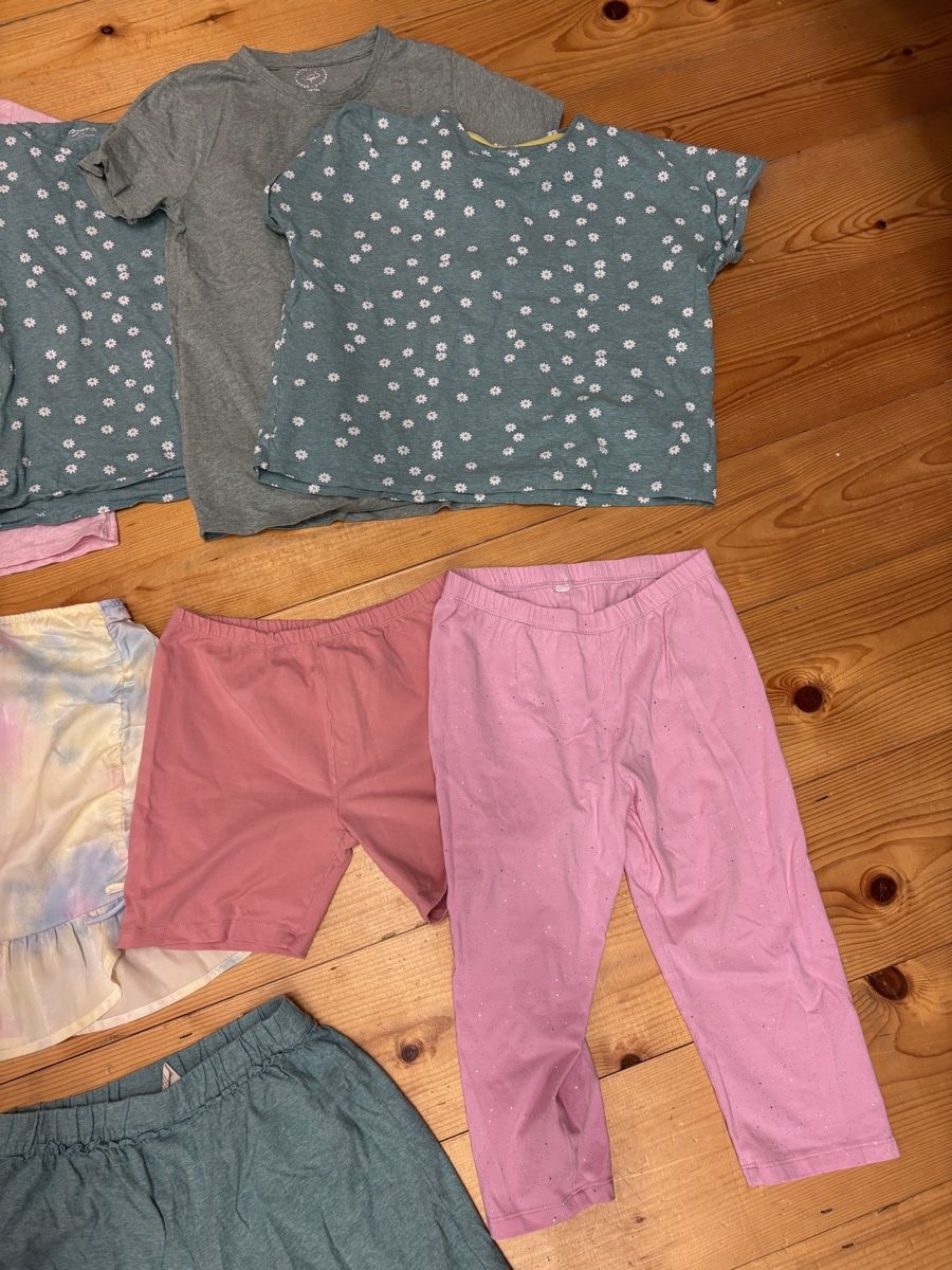 Lotti & Set di vestiti: Kleiderpaket Mädels, Grösse 158/164 – Usato da Büren an der Aare venduto da Nikito2001 3