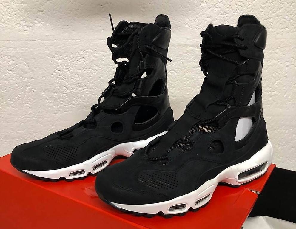 Scarpe da uomo: Vend paire de Nike air Max 95 Empire Neuve Noire – Usato da Blonay venduto da Jmt02