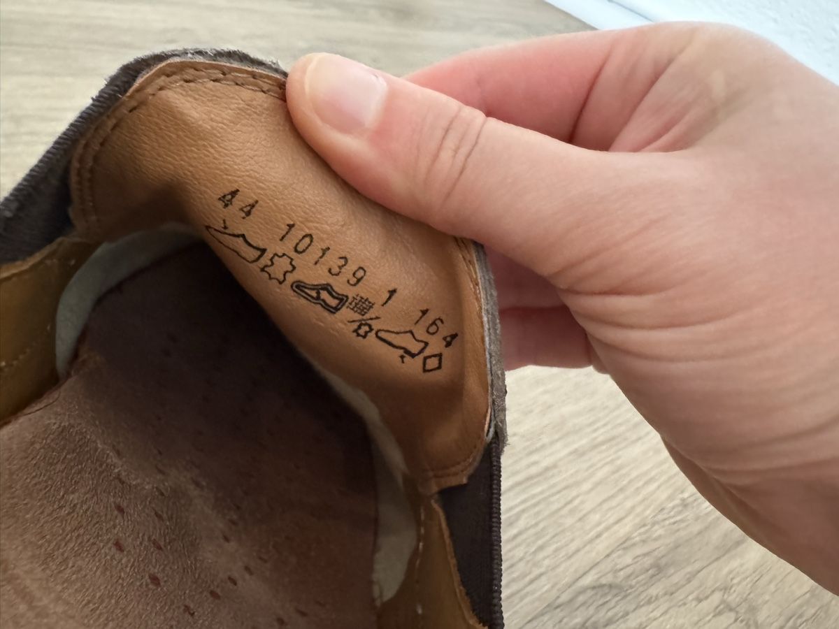 Scarpe da uomo: FRETZ men Leder Slipper Schuhe Gr. 44 – Usato da Fislisbach venduto da KolibriSecondhand 8