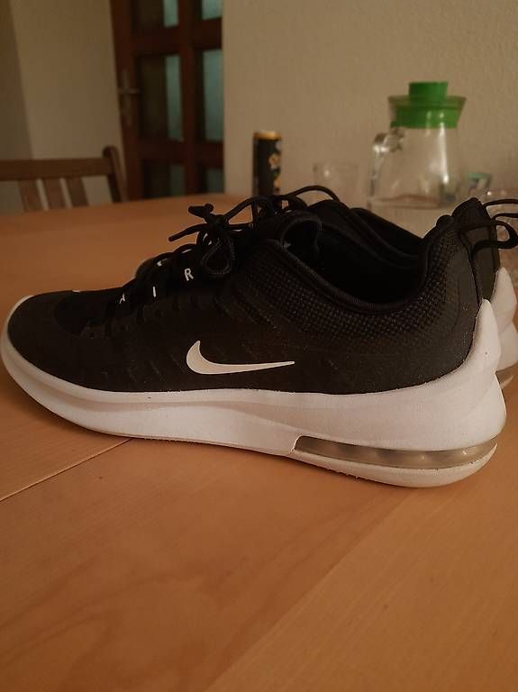 Herrenschuhe: Nike 44 come nuove  – Gebraucht aus Arbedo von erw_9rl2