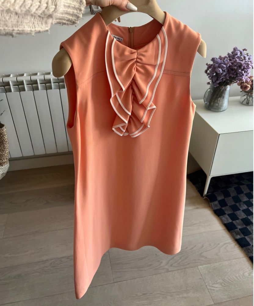 Miu Miu Vestiti: MIU MIU mini-Kleid Gr. IT 38 – Nuovo (secondo la descrizione) da Thalwil venduto da rocker3dan 8