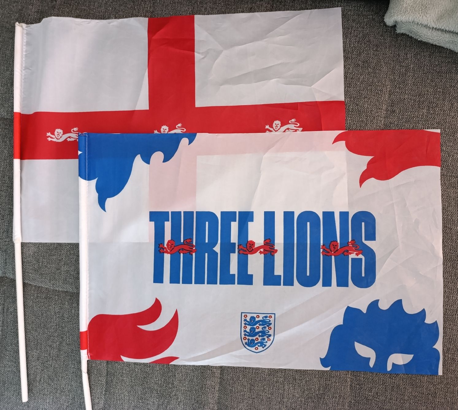 Fahnen: England Fahnen Set "Three Lions" – Neu (gemäss Beschreibung) aus Heimberg von the_dealer88