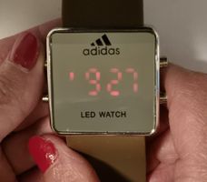 Adidas Montre LED 