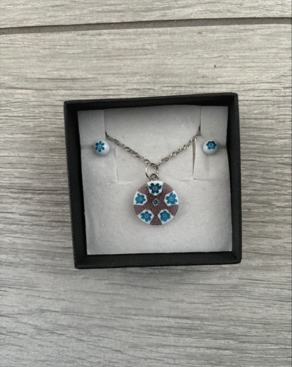 Murano Sonstiger Schmuck: Orecchini e collana in vetro di Murano. – Neu und originalverpackt aus Mendrisio von cost.del