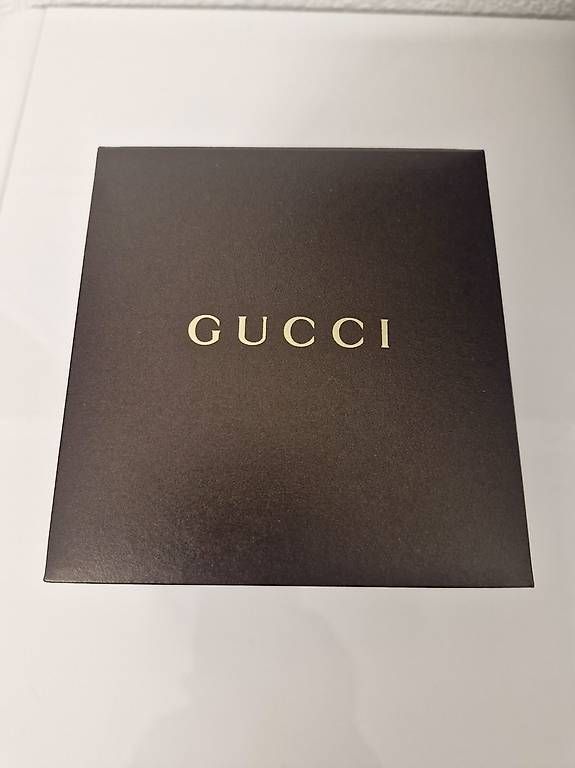 Gucci Orologi: Original Gucci Uhr GG2570, 41mm – Usato da St. Urban venduto da kun_9gl9 1