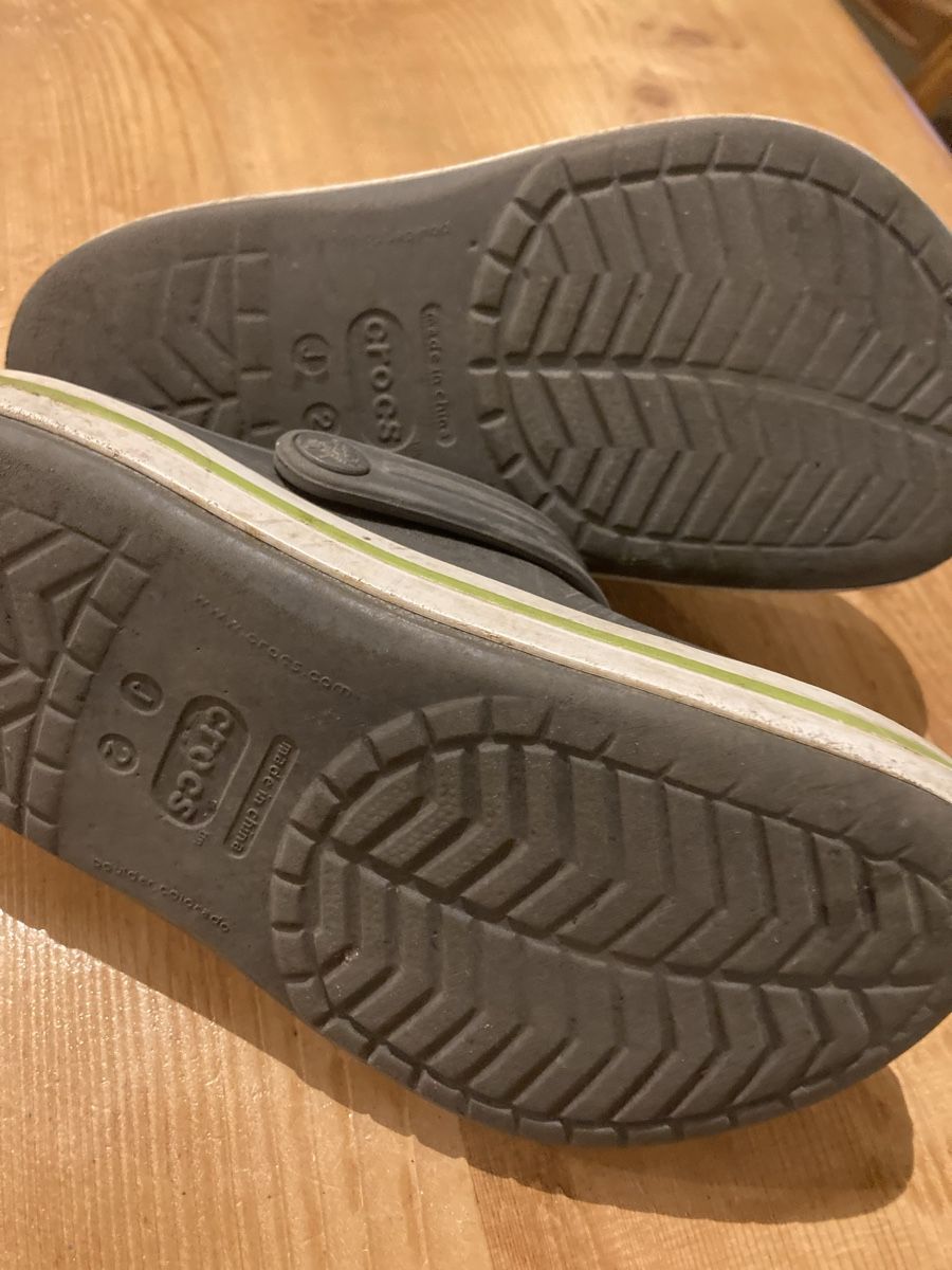 Crocs Scarpe per ragazzi: Crocs Schuhe  – Usato da Löhningen venduto da Balou-12 3