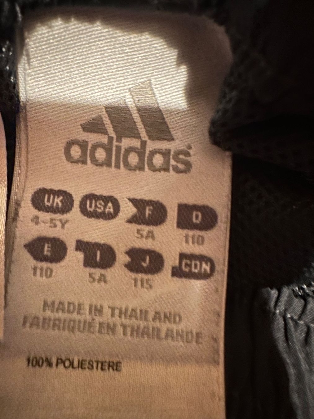 Adidas Pantaloni: 2 bas de training garçon Adidas T.110 – Usato da Le Brassus venduto da lionete02 4