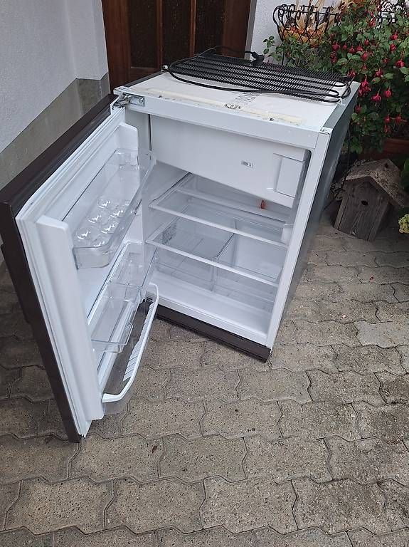 Frigoriferi: Kühlschrank Bauchnekt A++ – Usato da Uetendorf venduto da Albi125 4