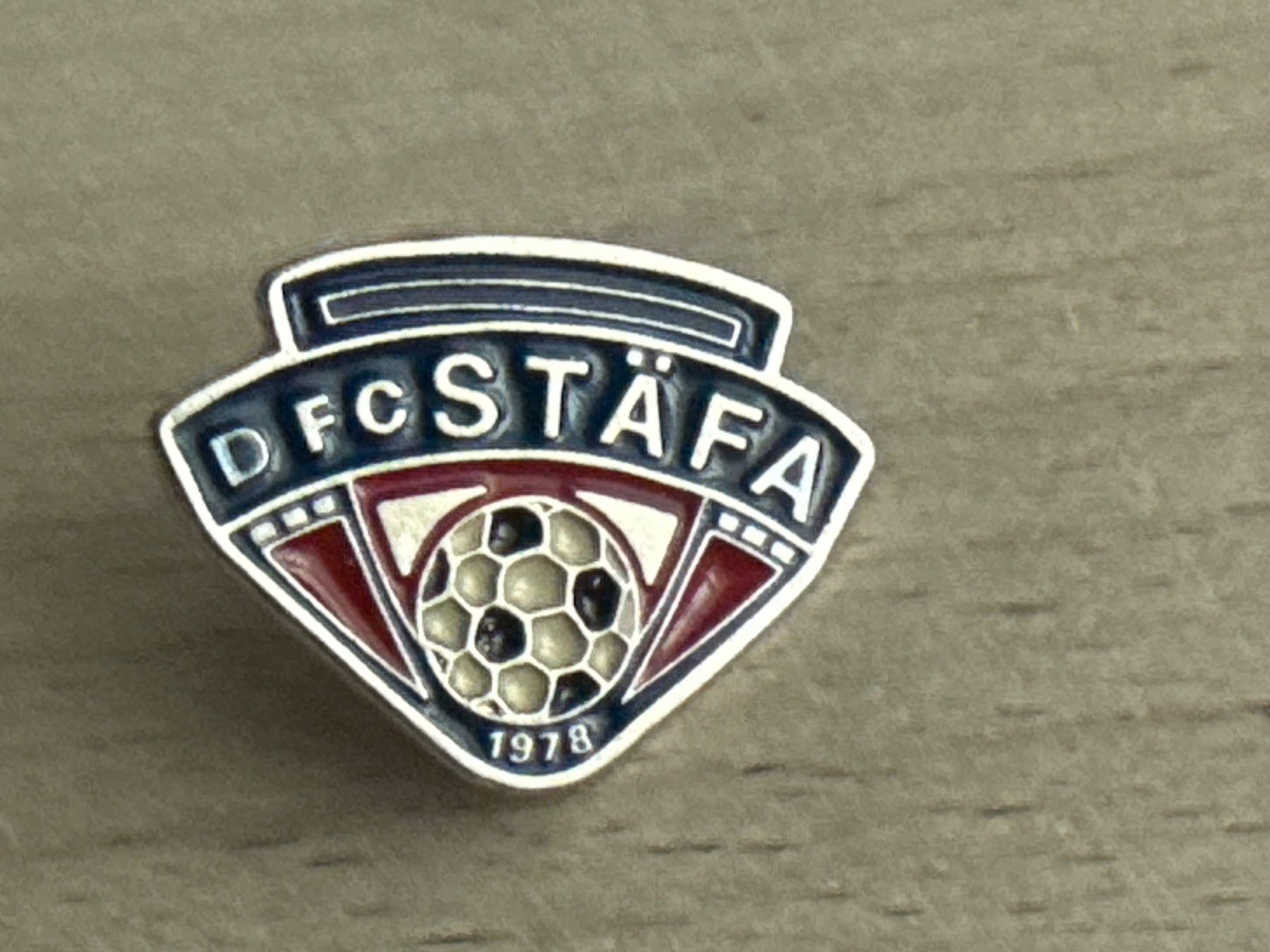 Plaketten & Abzeichen: Pin D FC STÄFA 1978 – Gebraucht aus Glattbrugg von Schweigmatt