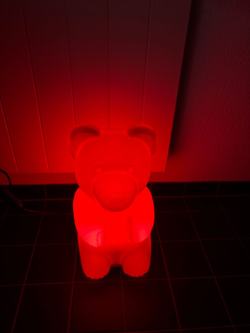 Lampen: Rote Bär Lampe - Top Zustand! – Gebraucht aus Zürich von hiddentreasures_zh