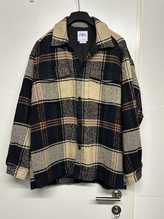 Zara Hemdjacke im Holzfäller Look, Gr. L