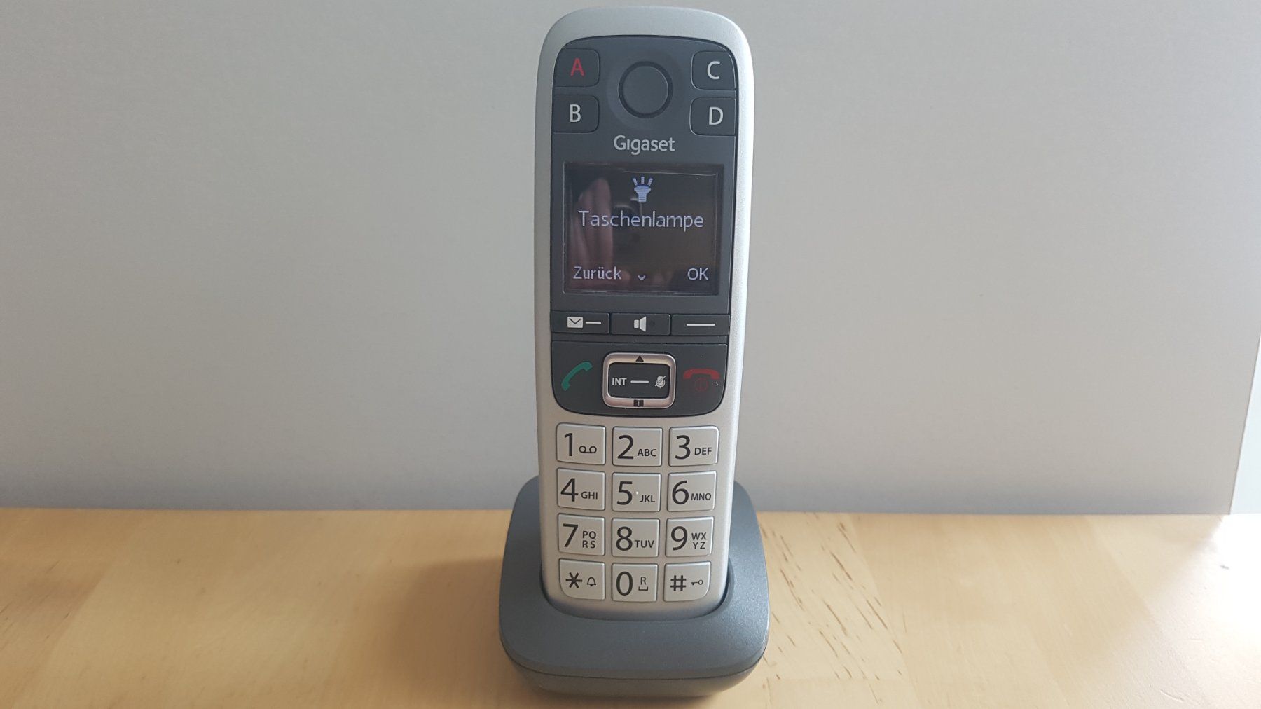 Gigaset Telefoni: Gigaset E560HX DECT/CAT-iq Universal Mobilteil – Usato da Boll venduto da Dajufa 5
