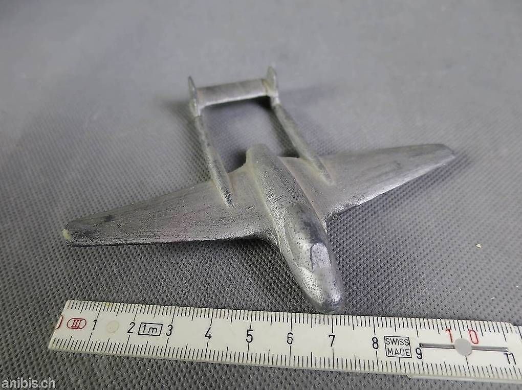 Schweizer Armee Kit di modellismo & Modellini statici: Model Düsenjäger "Vampire" der schweizer Luftwaffe – Usato da Zürich venduto da axolottchen 2