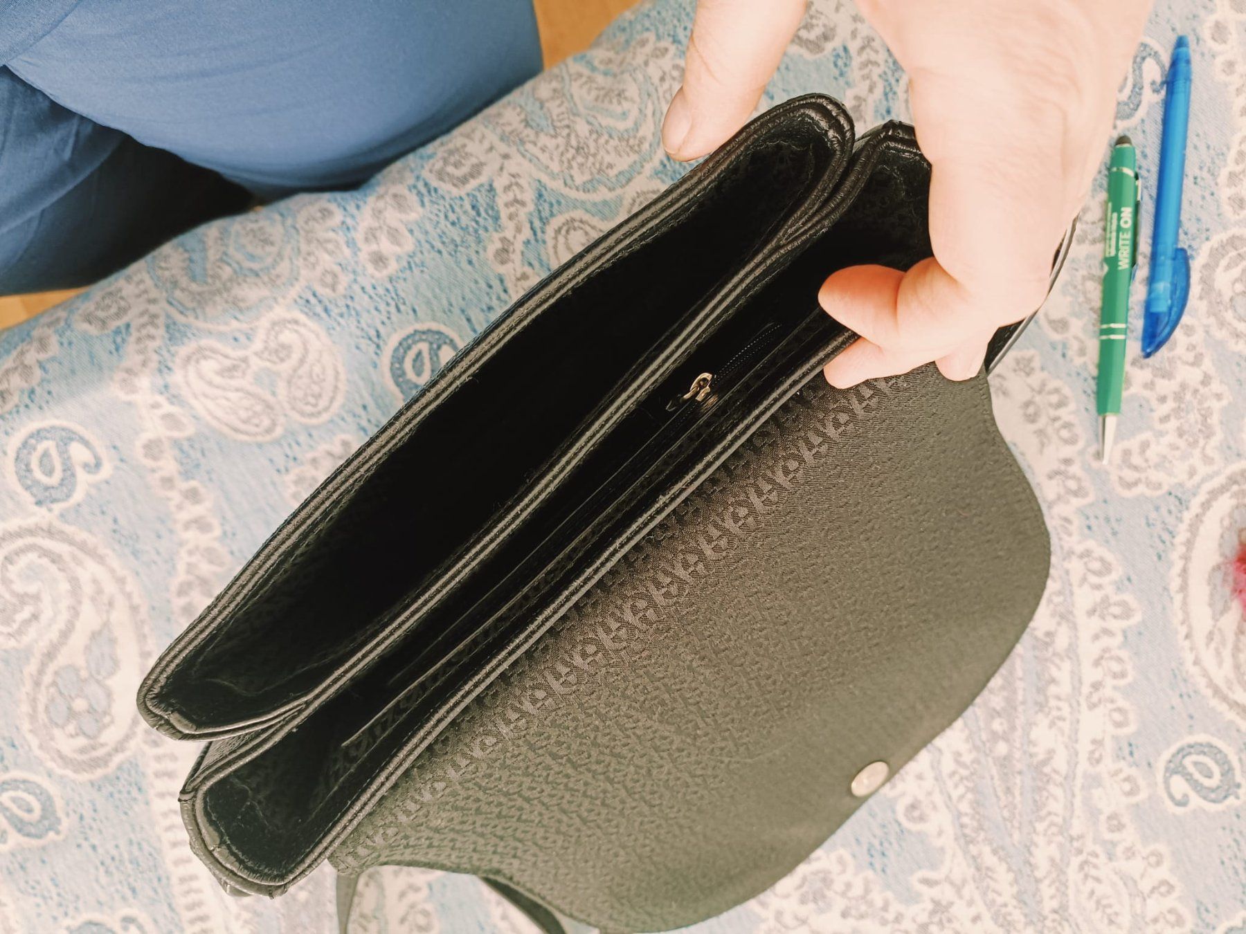 Aigner Taschen für Damen: Aigner Leder Tasche Crossbody Black – Gebraucht aus Zug von Janet077 6