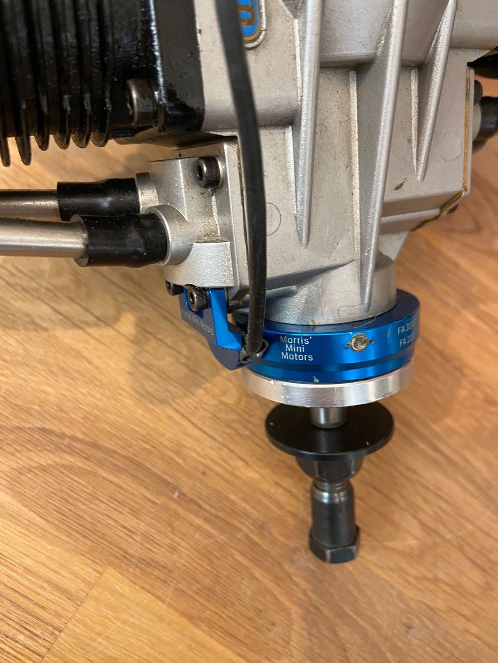Bauknecht Motori: Saito FA300T FA220 Boxer,  Methanol/Nitro – Nuovo (secondo la descrizione) da Pratteln venduto da Arthband 1