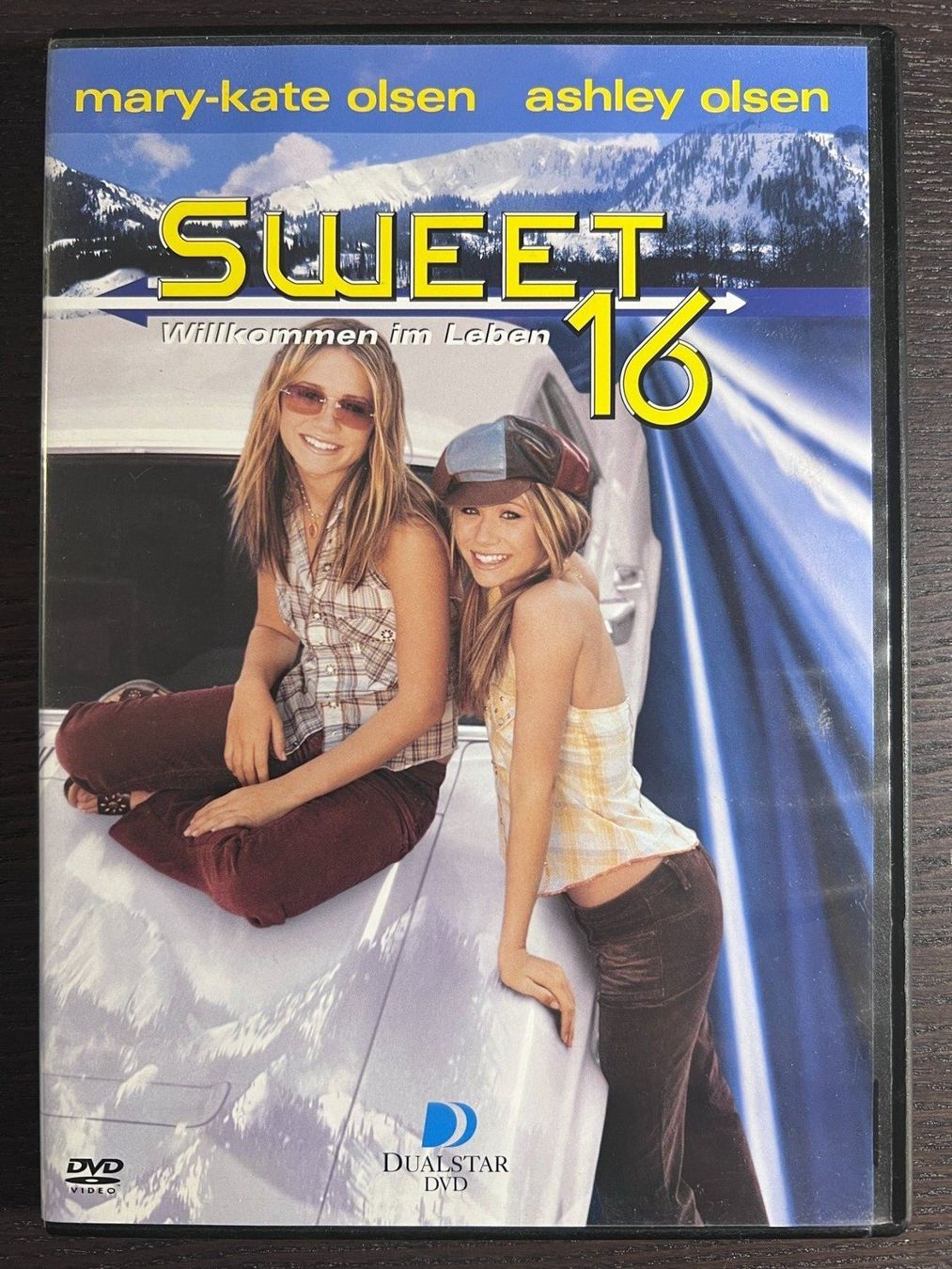 Tutti i DVDs: Sweet 16 - Willkommen im Leben – Usato da Zürich venduto da FilmFreunde