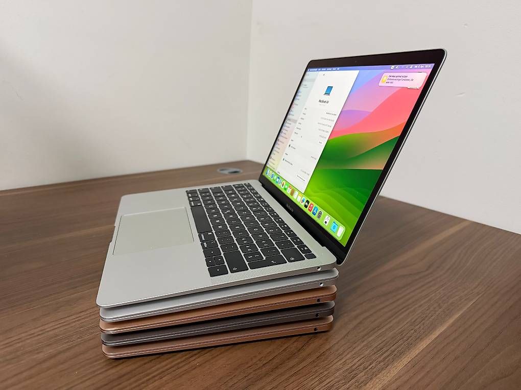 Apple Notebook: 5 x MacBook Air 13 2019 – Usato da Zürich venduto da muha 2