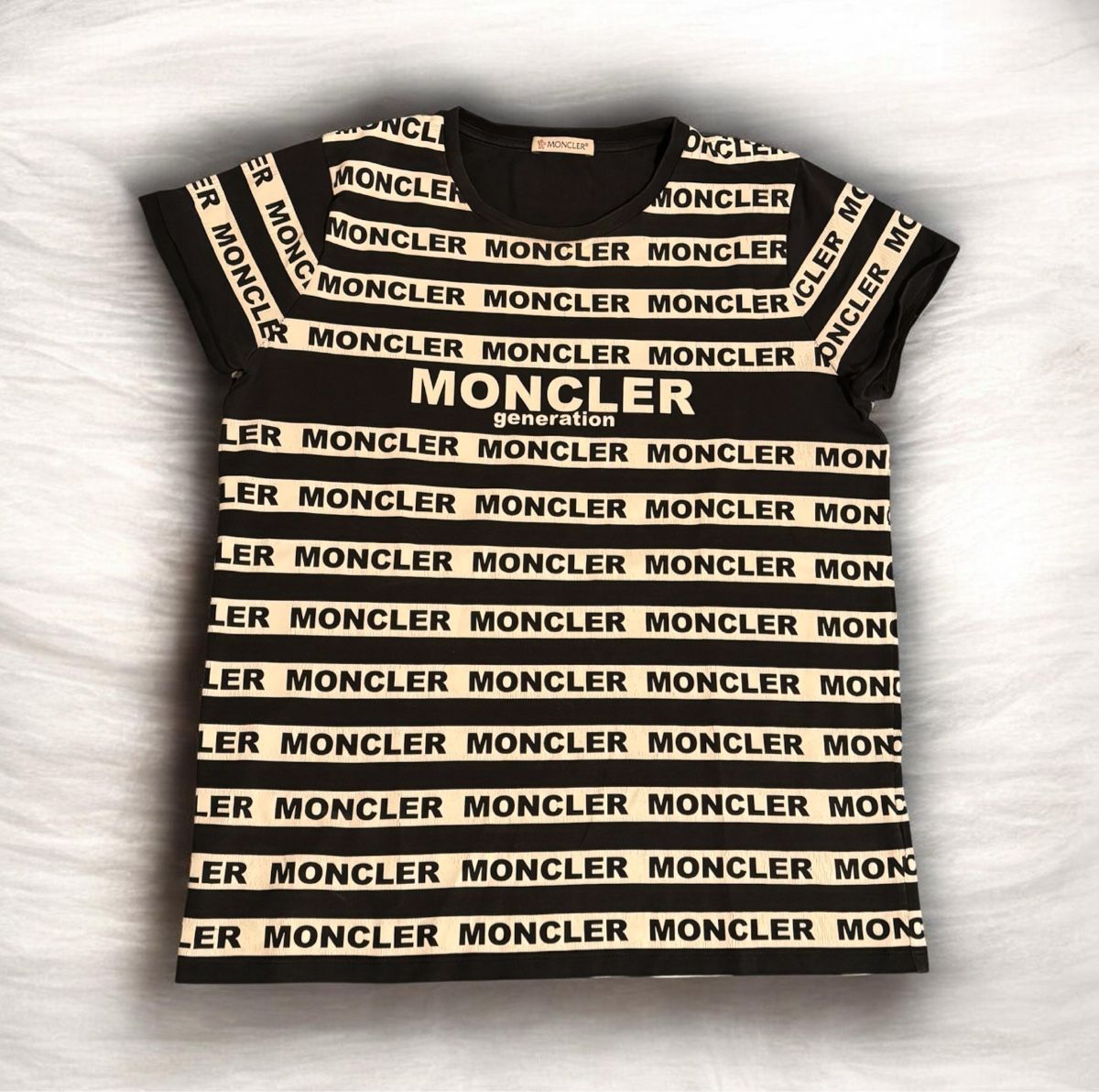 Moncler T-shirt: T-shirt Moncler – Usato da Châtel-St-Denis venduto da Montclair_Swiss 2