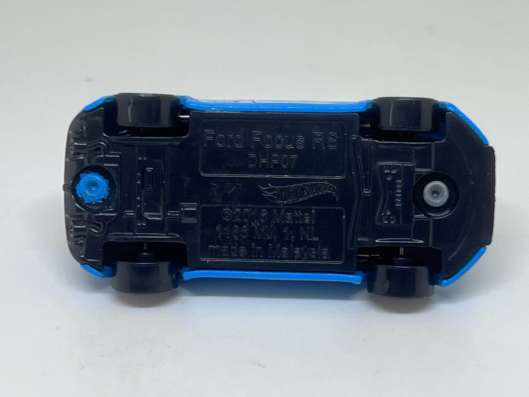 Hot Wheels Modellini d'auto: Hot Wheels Ford Focus RS #447 – Usato da Wildegg venduto da LaaBoutique 3