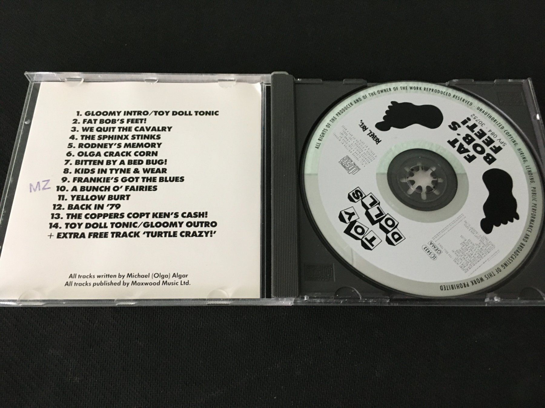 CD: Toy Dolls - Fat Bob's Feet -CD- – Usato da St.Gallen venduto da MedienJoe 1