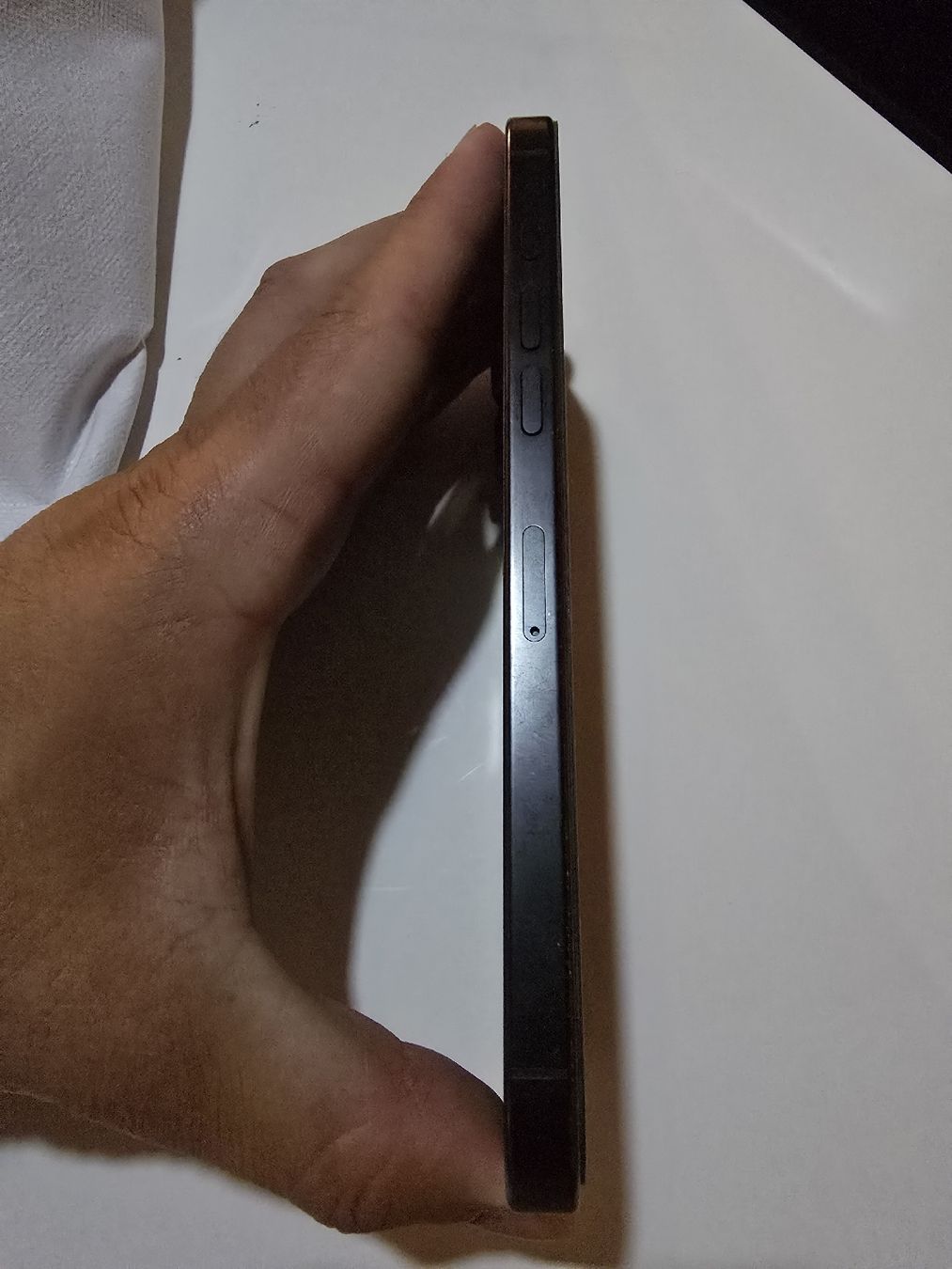 Apple Portables: iPhone 16 Pro Max 512GB – D'occasion à Altstätten SG par speed_19993 5