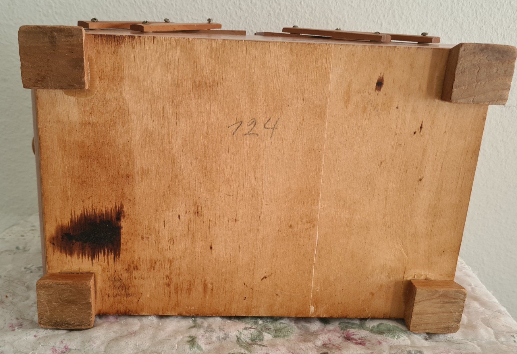 Sonstiges zum Basteln & Handarbeiten: Antikes Nähkästchen Holz 1950 – Gebraucht aus Winterthur von bibummi 9