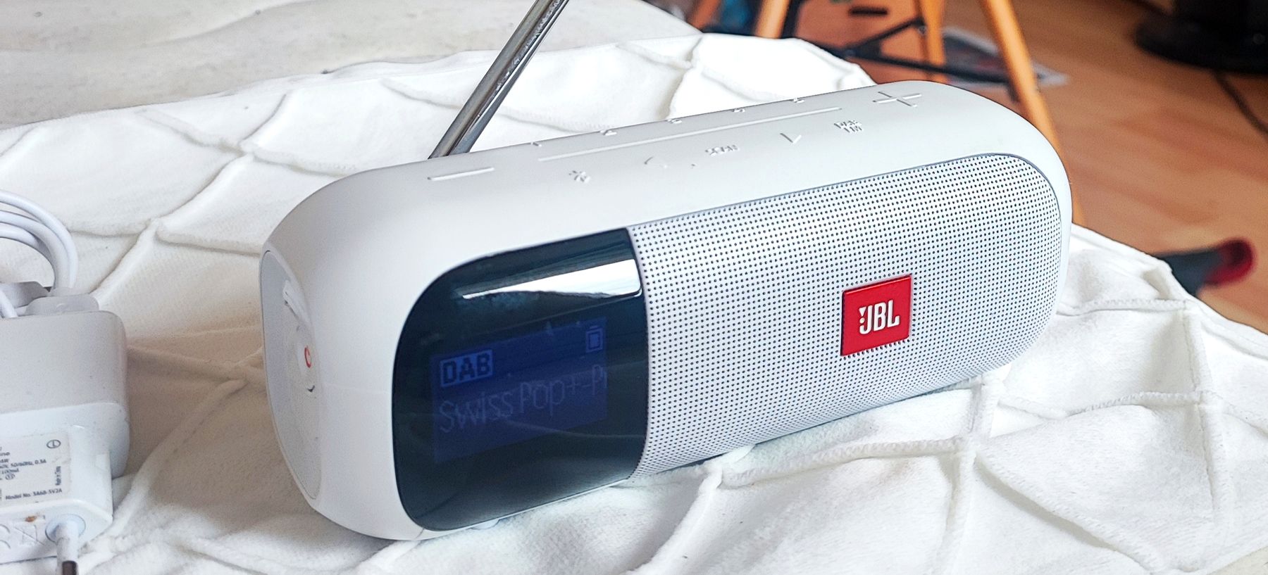 Radio: JBL Tune 2 DAB Radio Bluetooth Lautsprecher  – Usato da Zollikofen venduto da zar_j67f 8