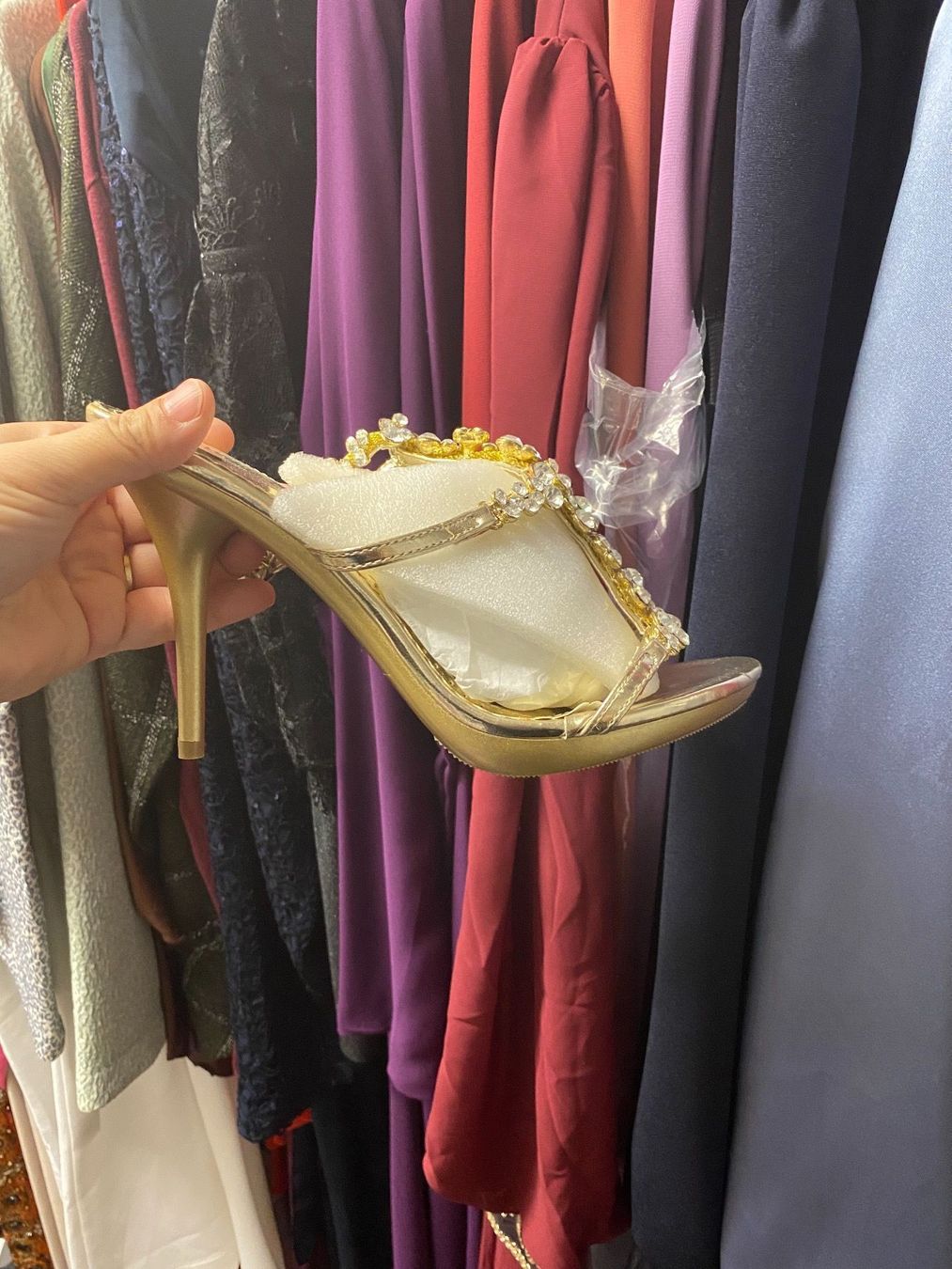 Chaussures femmes: Goldige Strassandalen – Neuf avec emballage d'origine à Niederhasli par moonstars