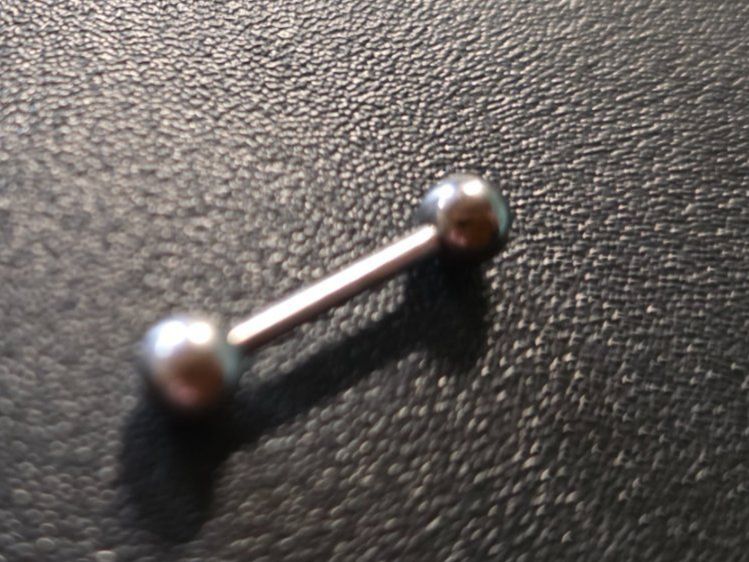 Gioielli per piercing: Piercing 2 cm – Usato da Walterswil BE venduto da Lonitti 1