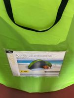 Zwei neuwertige Strandmuschel grün und blau