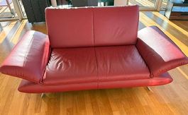 Hochwertiges rotes Ledersofa von Koinor mit Sitzhocker