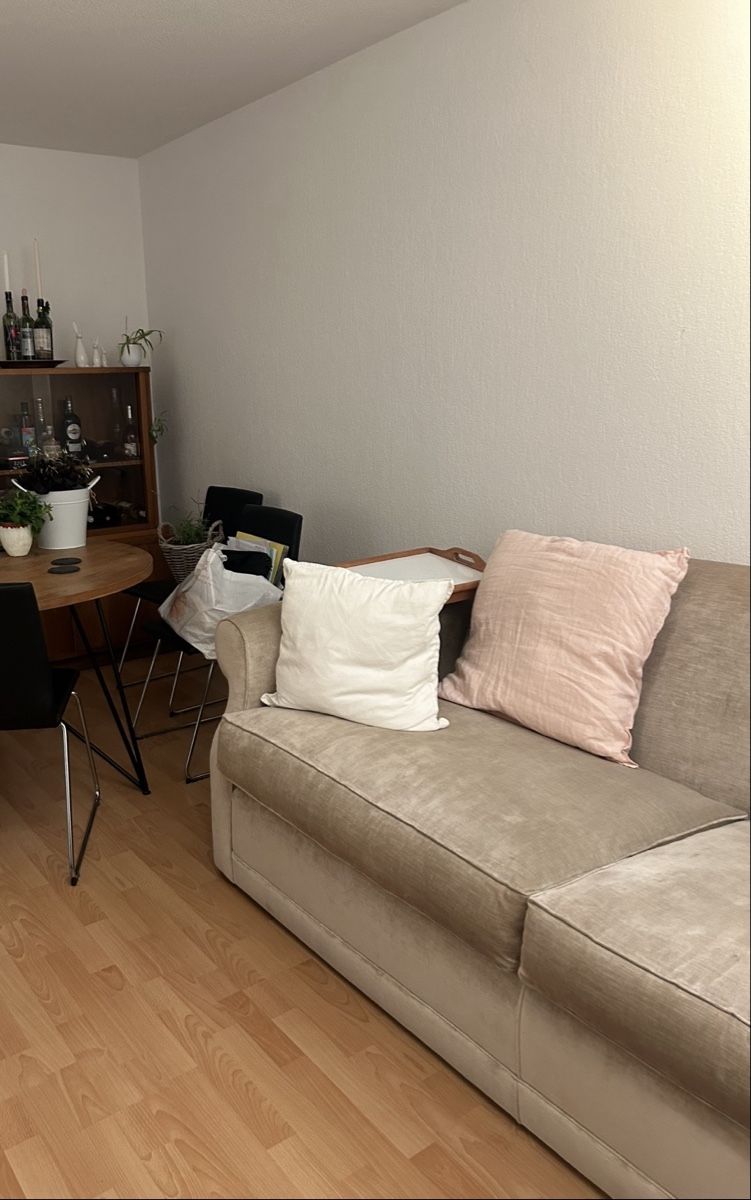 Divani: Sofa – Usato da Saanen venduto da anina_ha_13 1