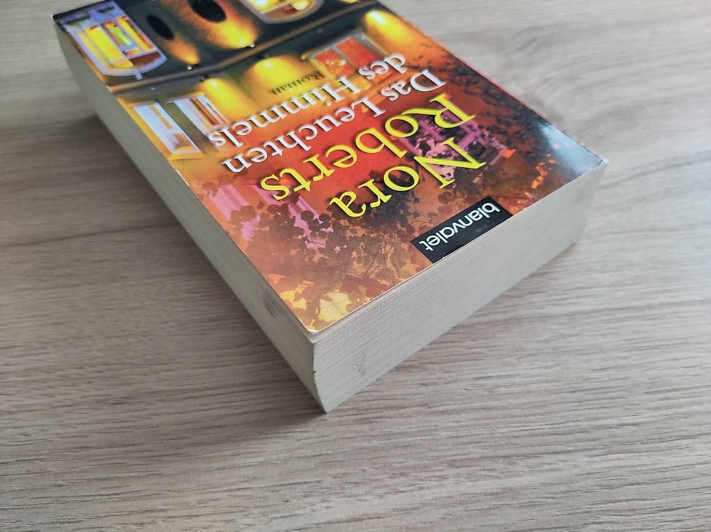 Libri: Nora Roberts - Das Leuchten des Himmels – Usato da Rorschacherberg venduto da c_v_nh92 2