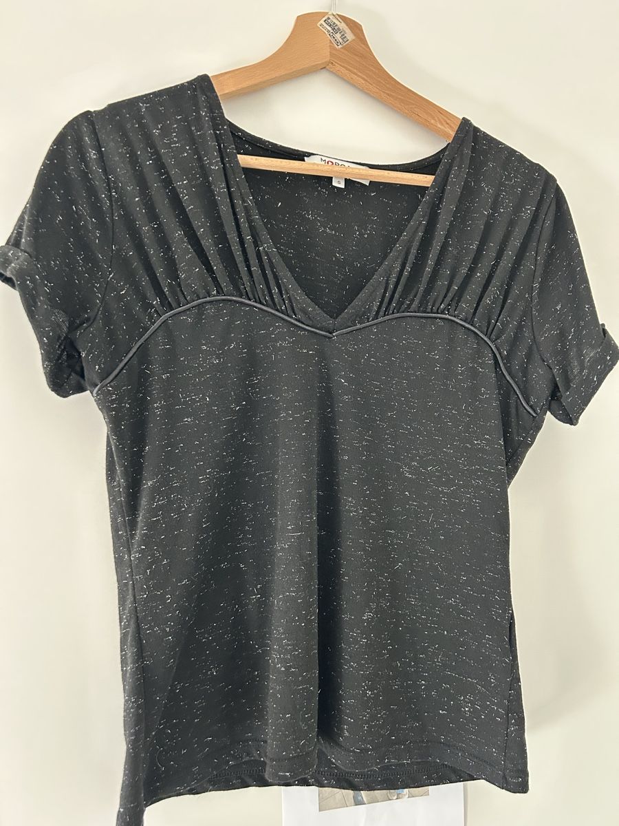 Morgan T-shirt: T-shirt Morgan – Usato da Muraz (Collombey) venduto da Jul_ff