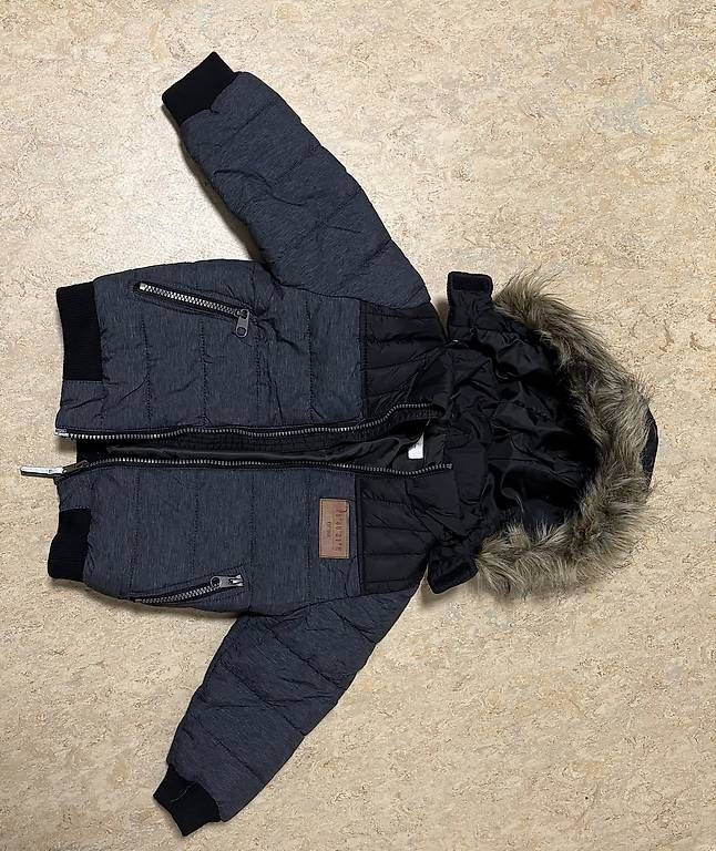 H&M Giacche & Cappotti: Winterjacke Gr.98 – Usato da Pfungen venduto da FloretaK