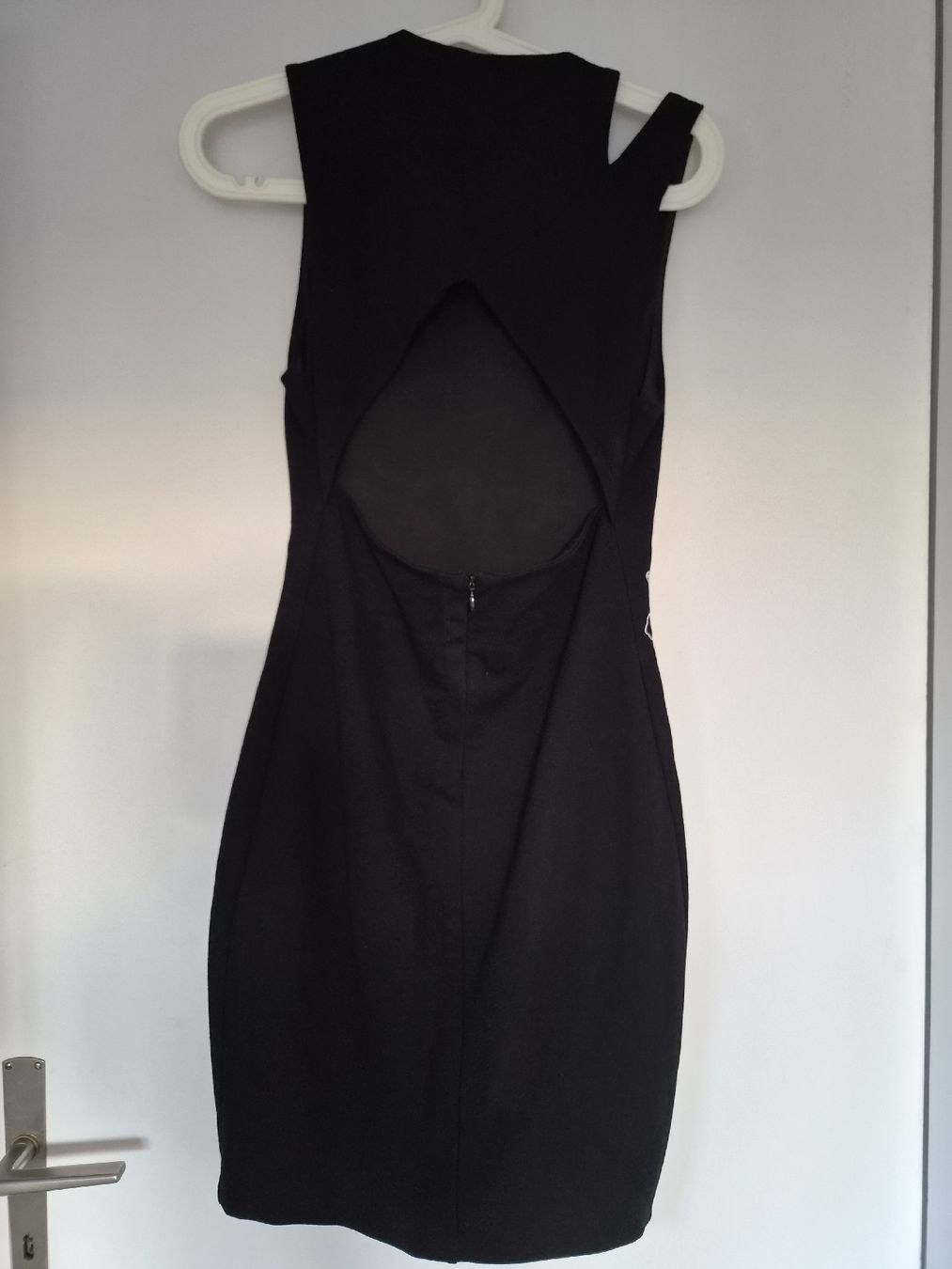 Guess Vestiti: Guess  – Nuovo (secondo la descrizione) da Zürich venduto da Natalia192k 1