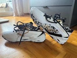 MIZUNO Wave Stealth Neo 2 - Size: 43