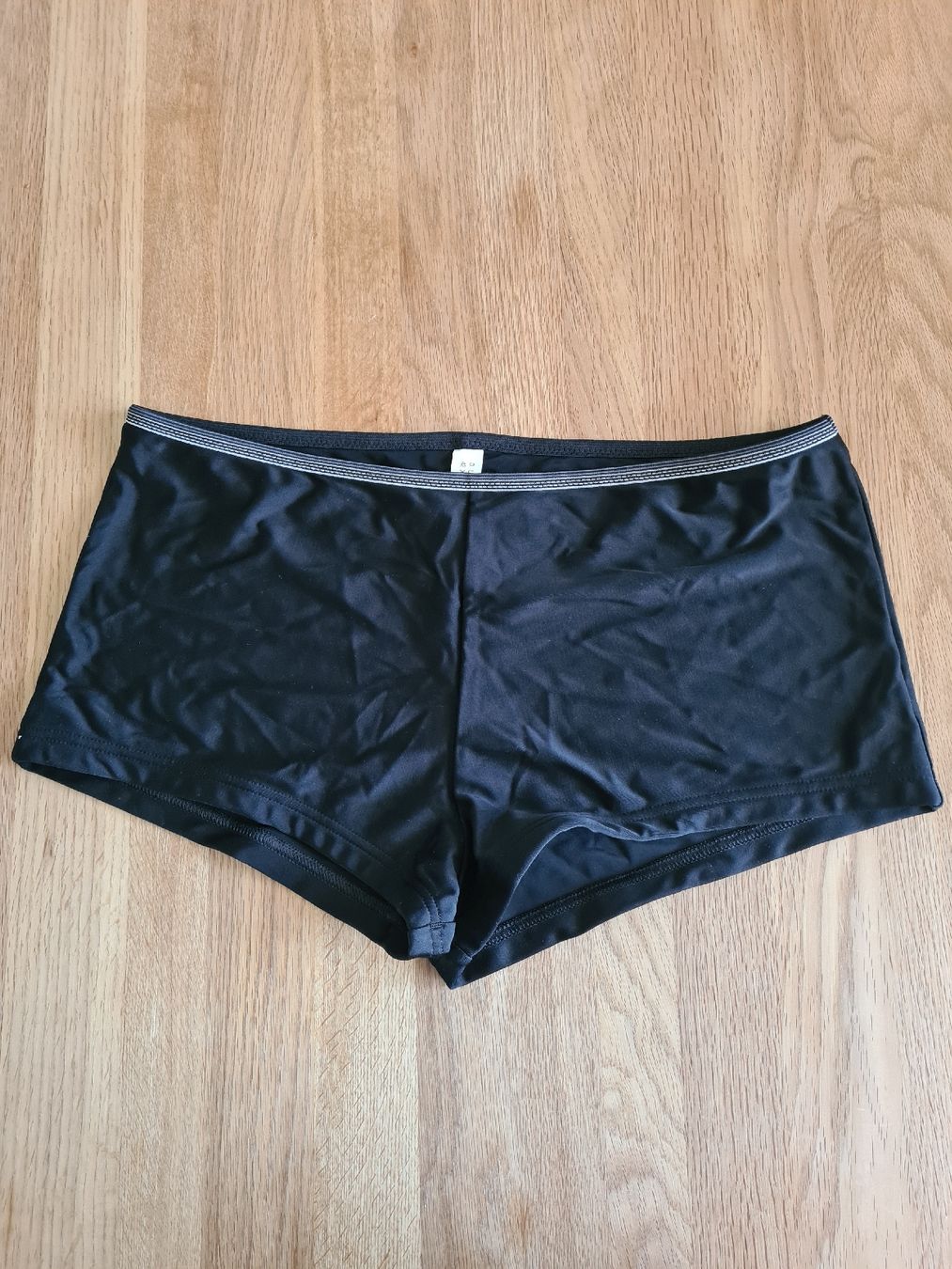 Esprit Costumi da bagno & Bikini: Schwarze Esprit Badeshorts Gr. 42  – Usato da Winterthur venduto da Jana1701