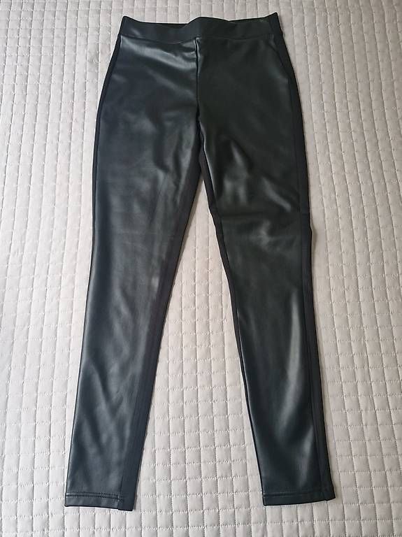Leggings: Leggins Hose Grösse S – Usato da Schaffhausen venduto da Jakarila