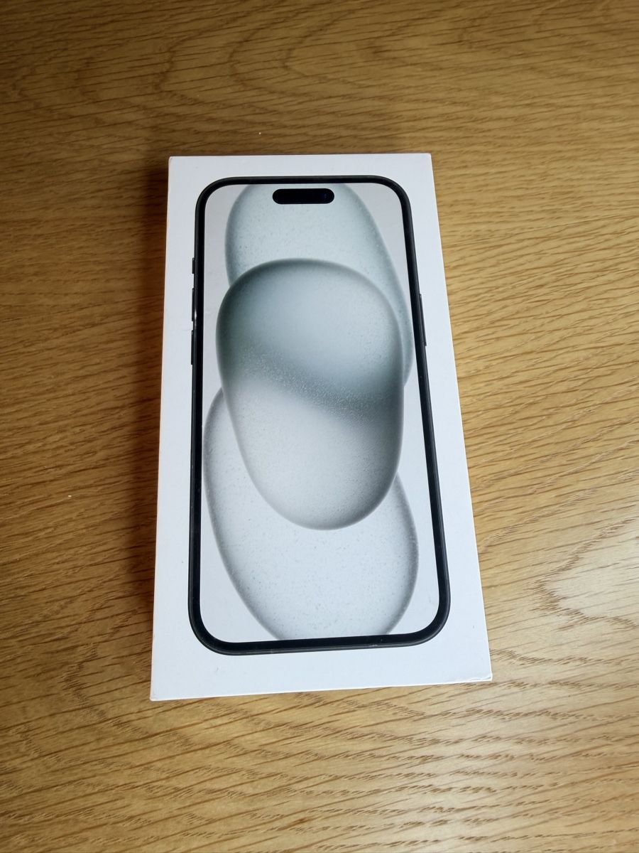 Apple Handys / Smartphones: Funktioniert Einwandfrei / IPhone 15 / 256 GB – Gebraucht aus Kirchberg BE von Vintagechillemi 8