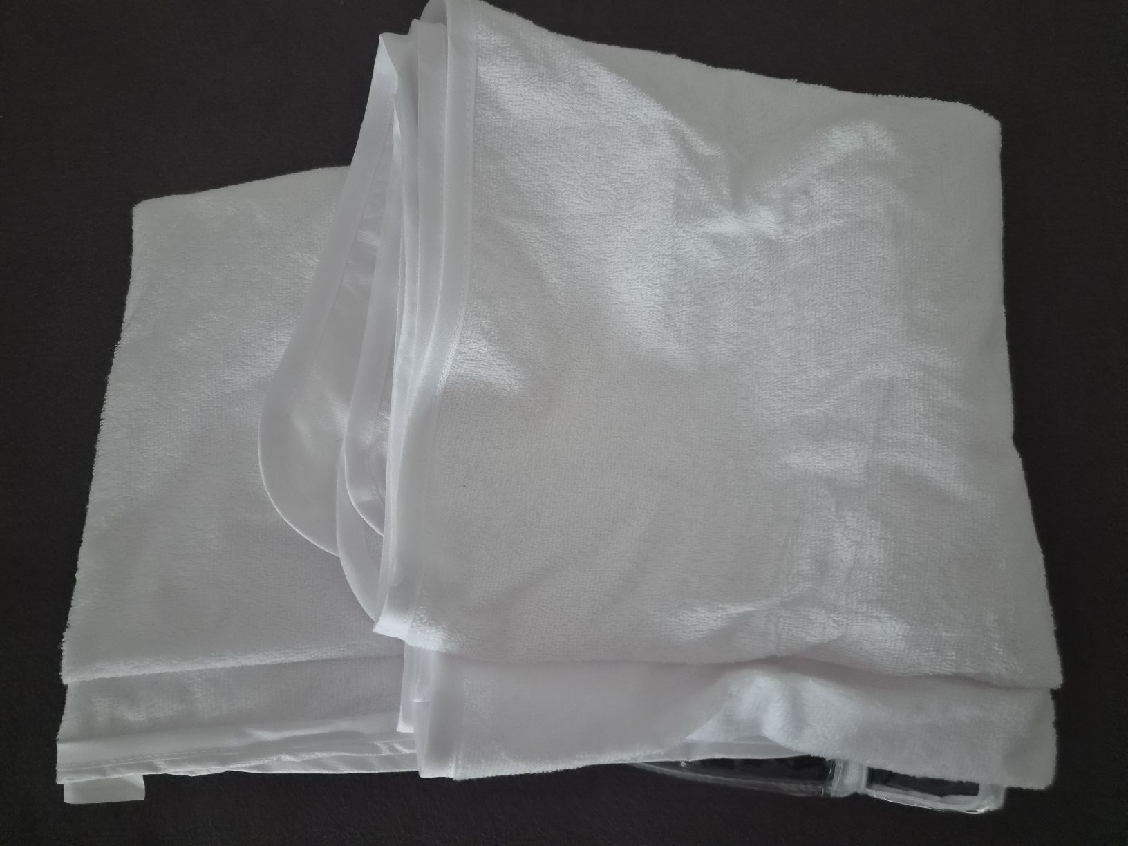 Biancheria da letto: Matratzenschoner 140 x 200 cm NEU – Nuovo (secondo la descrizione) da Altishofen venduto da tammy05